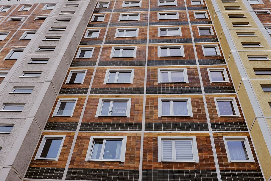Windows of the plattenbau building, architecture and Cityscape HD wallpaper