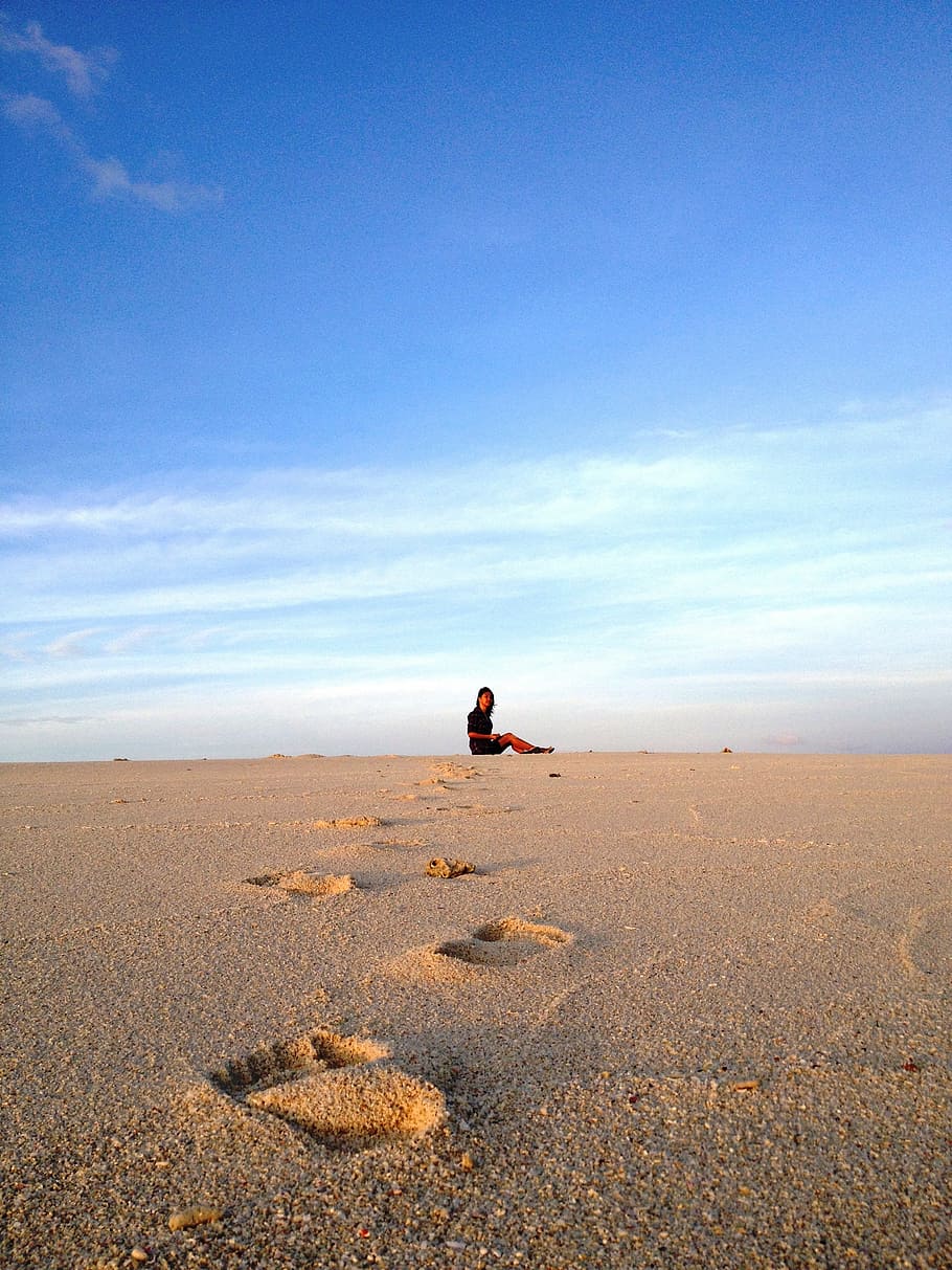 person sitting on white sand, footsteps, creative, beach, footprint HD wallpaper