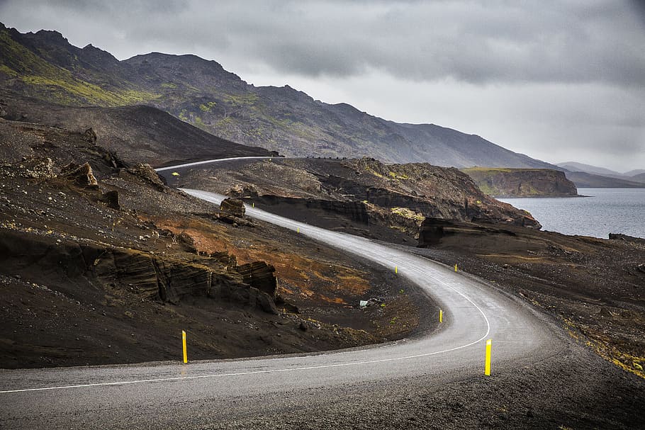 Driving in Volcano road, photography of asphalt road, route, lane HD wallpaper