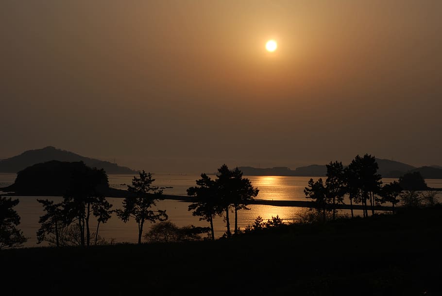 Sunset, Beach, Silhouette, to be, twilight, glow, evening glow HD wallpaper
