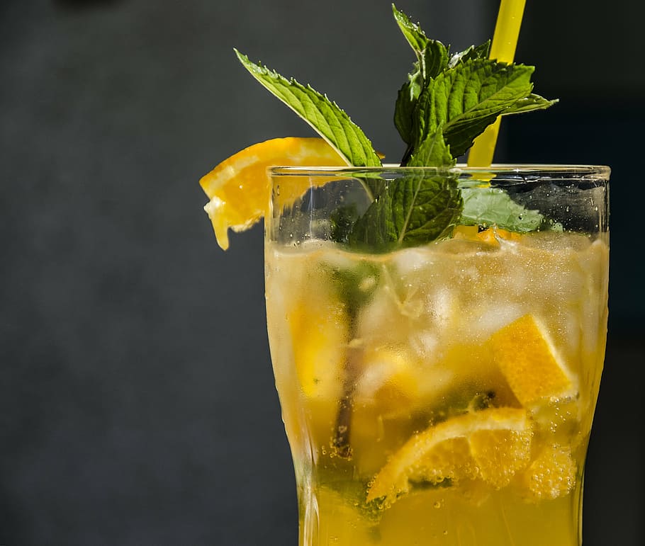 close-up photography of lemonade-filled rocks glass, drink HD wallpaper