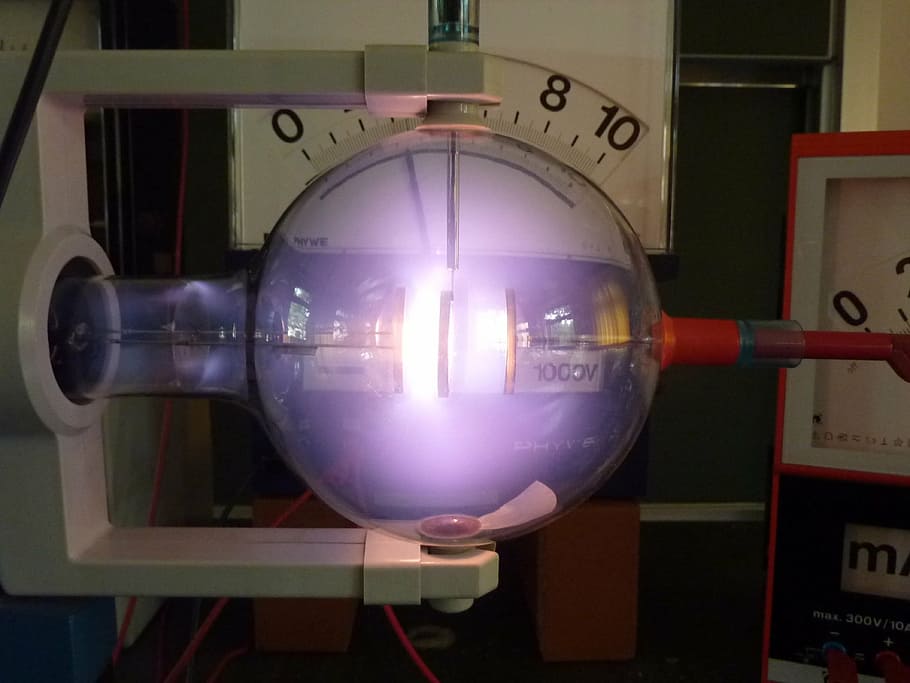 photo of clear glass sphere, physics, light, triode, helium HD wallpaper