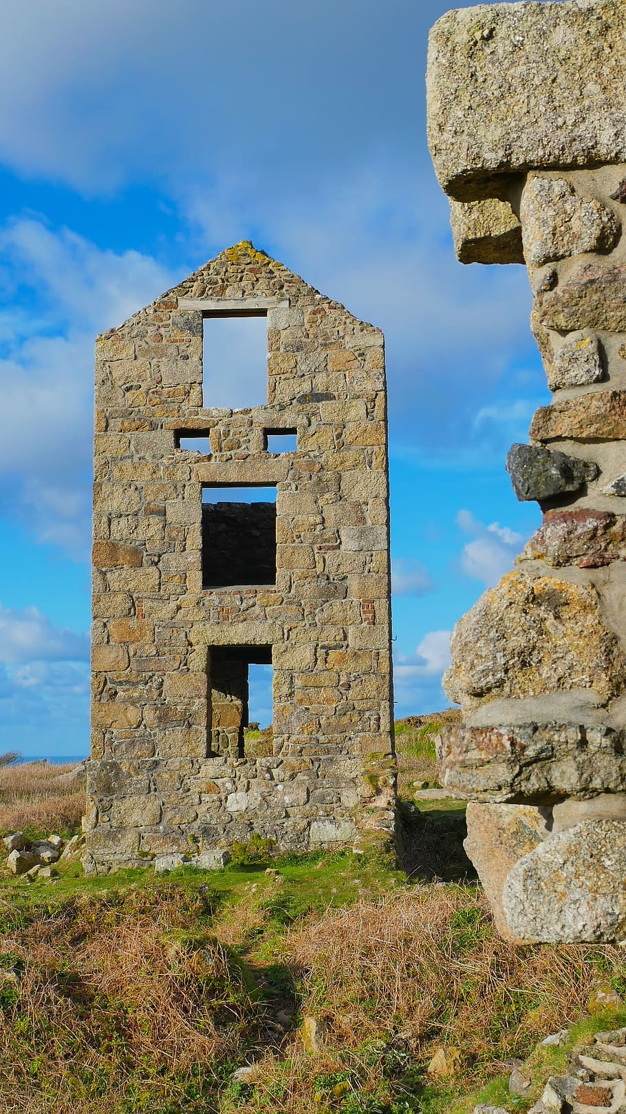 mural, stone building, architecture, old, rock, sky, built structure HD wallpaper