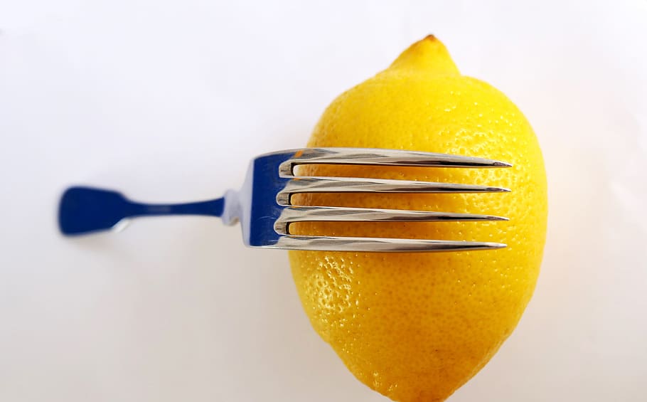 lemon, fork, citrus, cutlery, nutrition, vitamins, vitamin c HD wallpaper