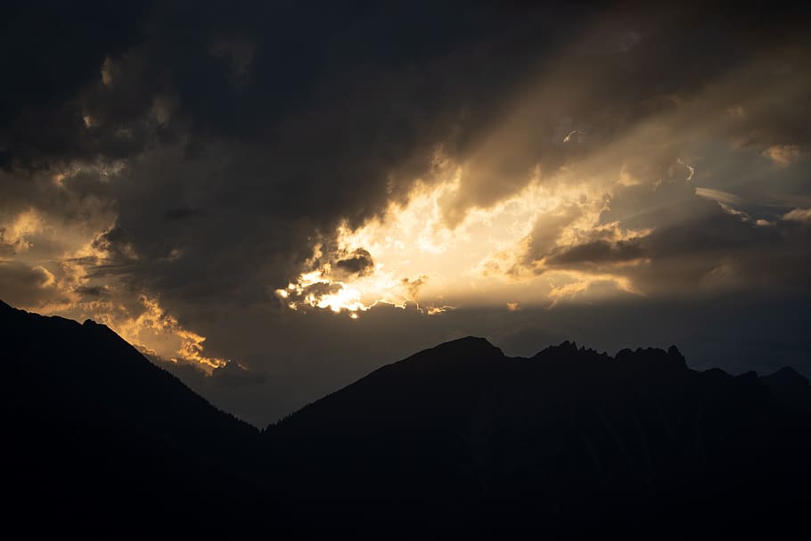 sky, clouds, light, scenic, landscape, mountains, mountain peaks HD wallpaper