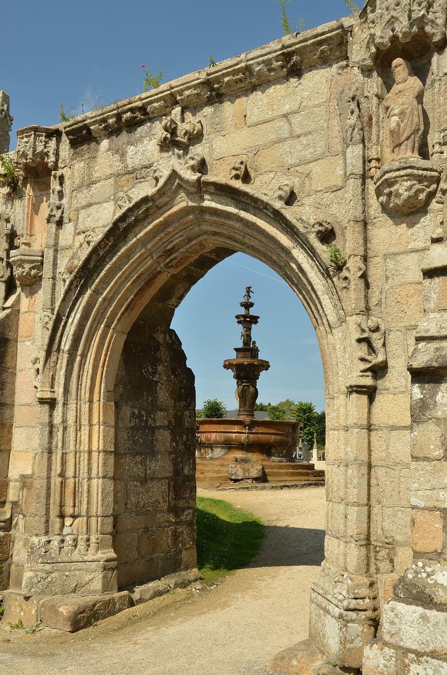 port, arc, wall, stone, vista, fountain, sculpture, history HD wallpaper