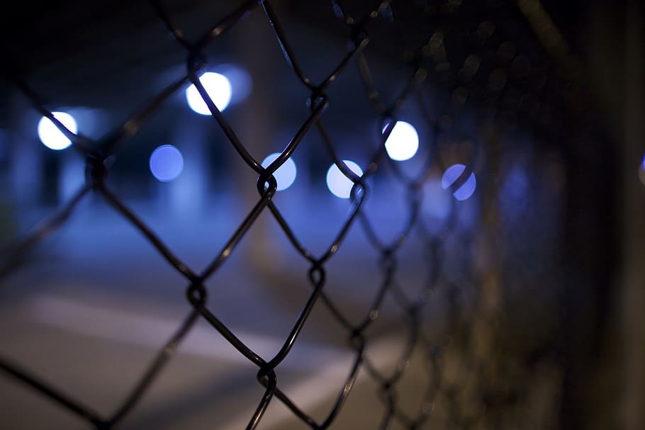 focus photography of black chain-link fence with bokeh background photography, HD wallpaper