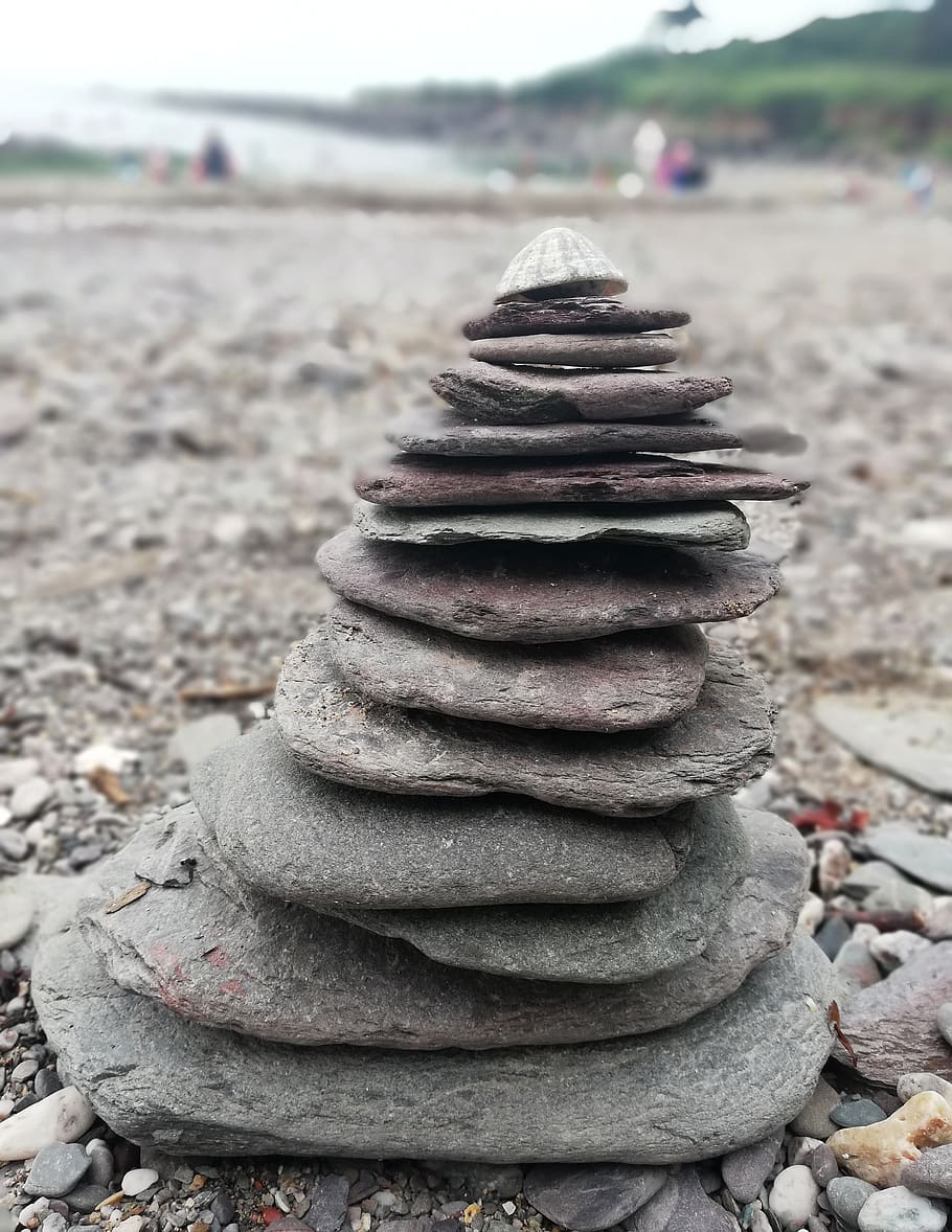 beach stones, tower, stack, pebble, zen, focus on foreground HD wallpaper