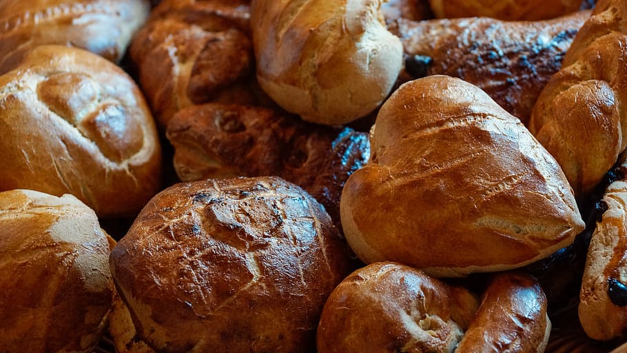 assorted-shape breads, roll, food, staple, baked, brown, crust HD wallpaper