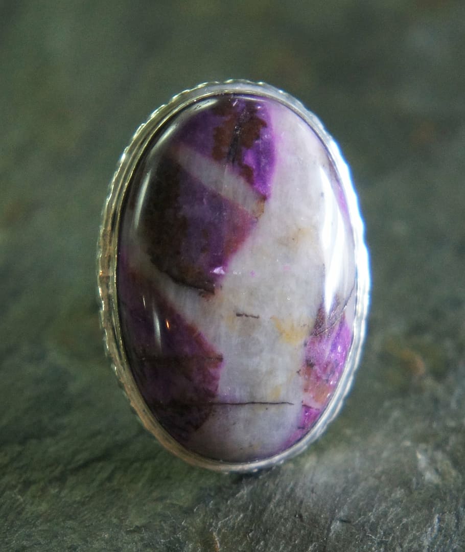 ruby zoisite, oval, silver, metal, jewelry, stone, gem, gemstone HD wallpaper