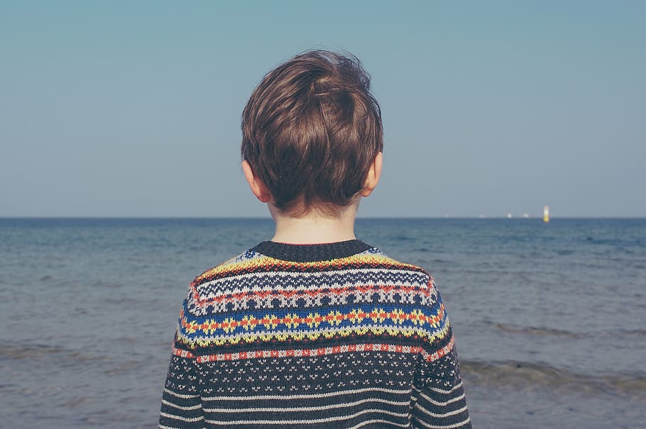 child, facing away, looking, ocean, patterns, scenery, sea, HD wallpaper