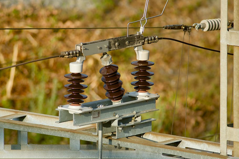 technology, railway technology, catenary, insulators, focus on foreground HD wallpaper