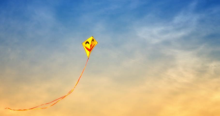 dragons, wind, dom, flying, sky, play, toys, fun, joy, flutter HD wallpaper