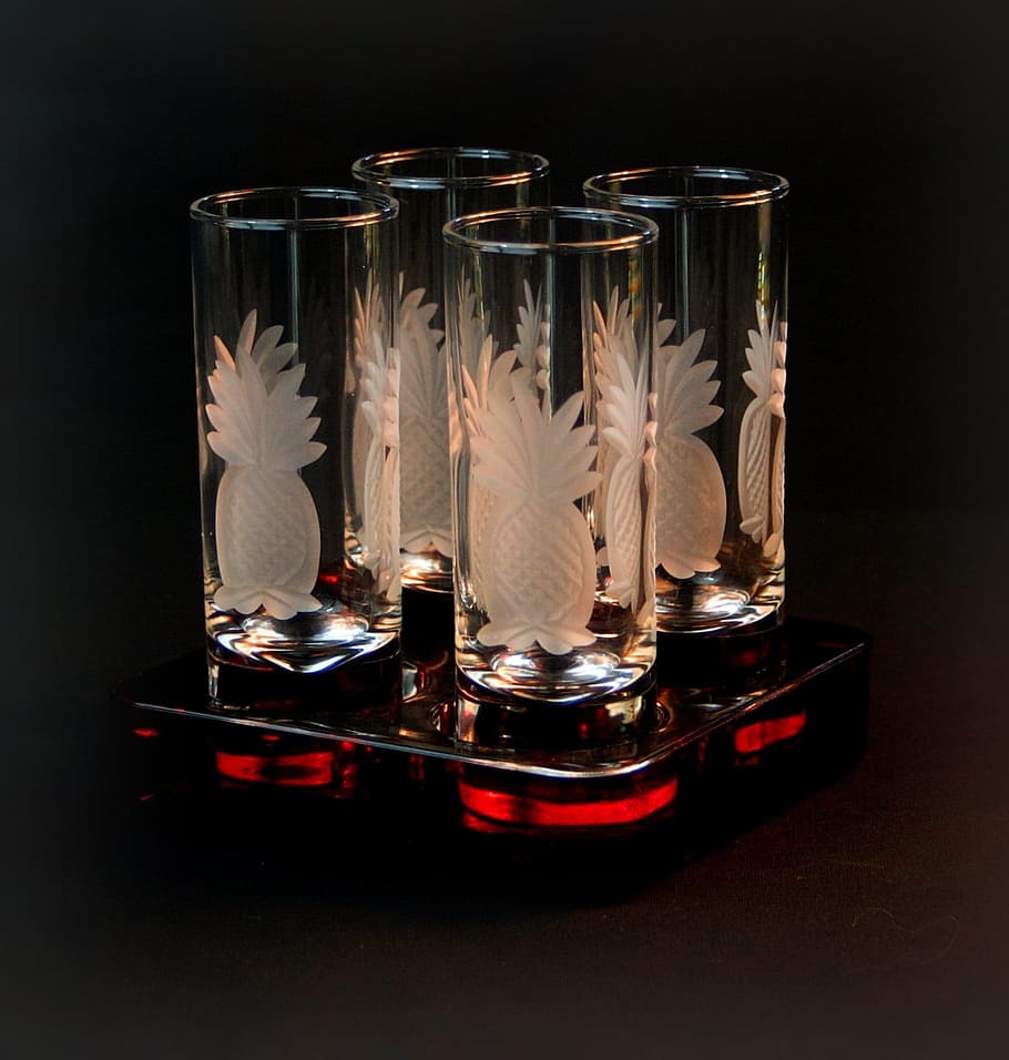 Glasses, Drink, Etched, Design, reflection, shot, cordial, black background HD wallpaper