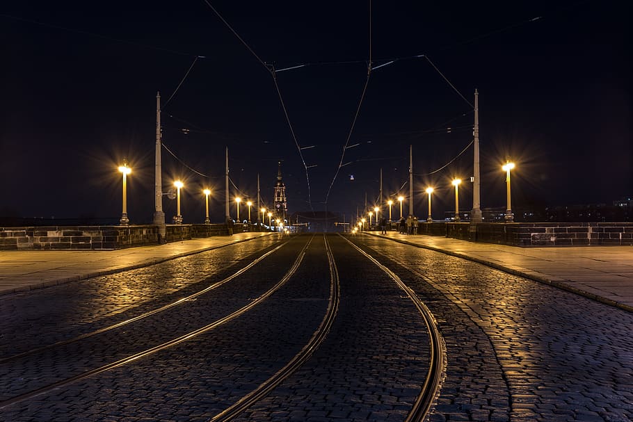 lowlight, dark, night, lamp, road, street, trip, vacation, illuminated HD wallpaper