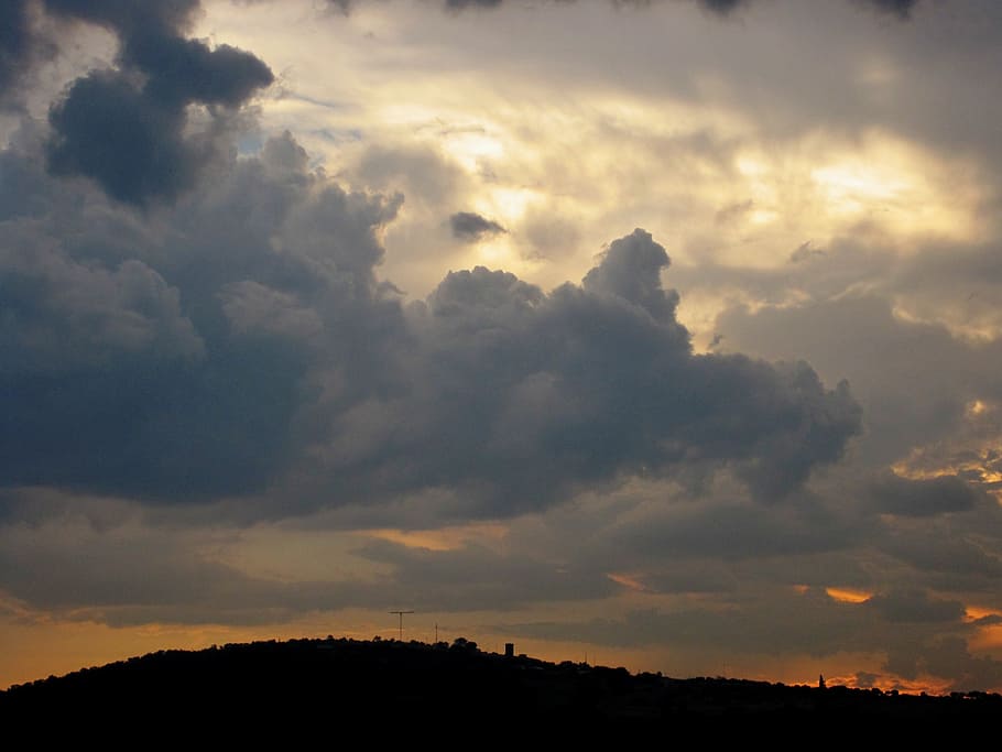 clouds, sky, sunset, orange, yellow, gold, glow, light, luminous HD wallpaper