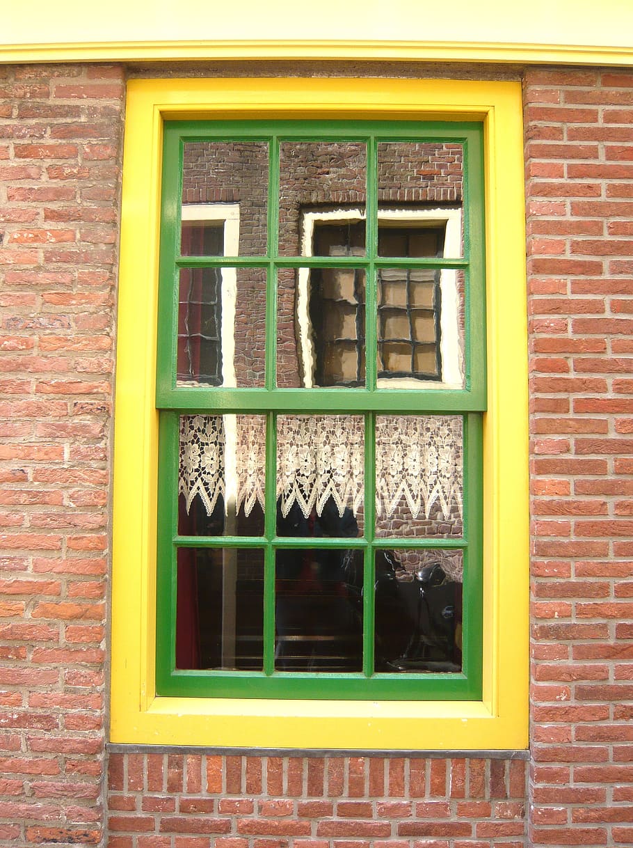 window, amsterdam, yellow, green, reflection in the window HD wallpaper