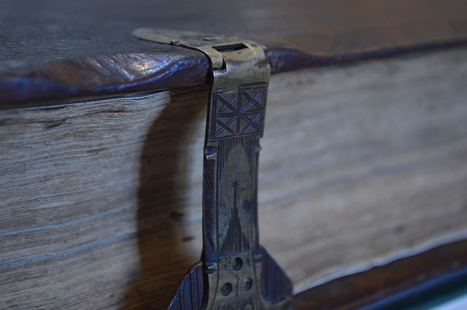 book, lock, old, library, latin, wood - material, close-up HD wallpaper