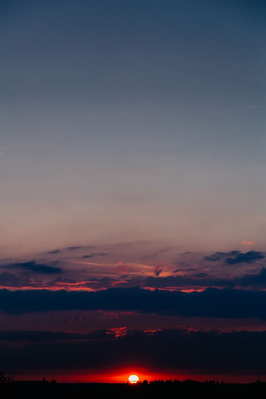 Night Sky Clouds Sunset Scenery 4K Wallpaper iPhone HD Phone #7700i