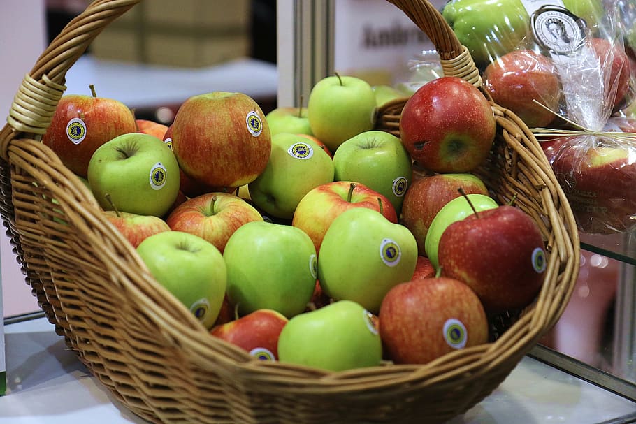 apples, the basket of apples, fruit, healthy, healthy food, HD wallpaper