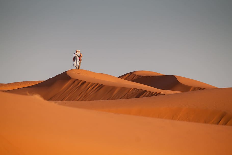 two person in desert during daytime, morocco, sand, sand dune HD wallpaper