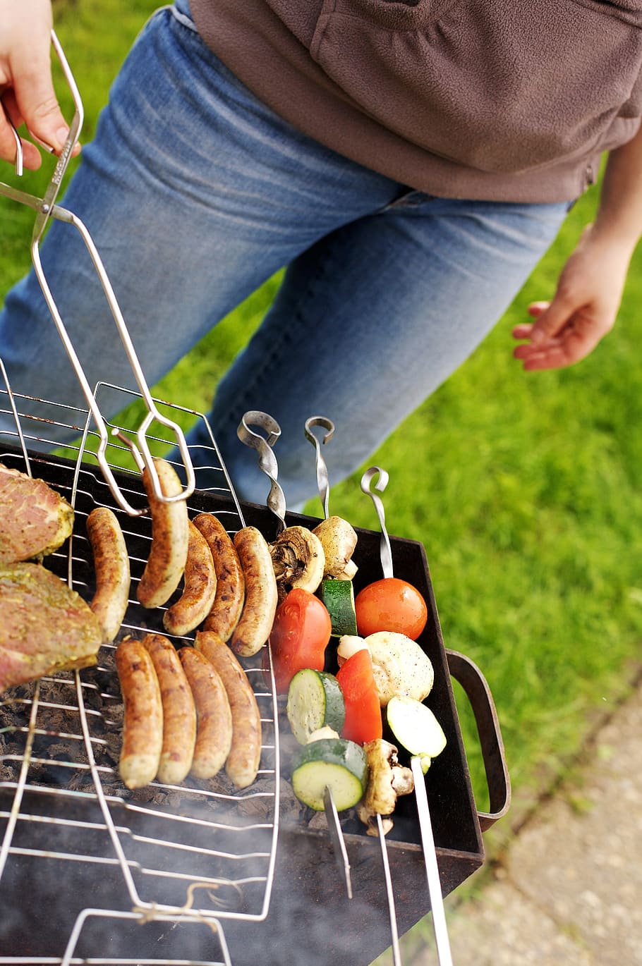 person making barbecue sausage, grill, spies, charcoal, food, HD wallpaper