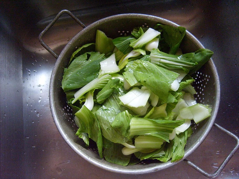 vegetables, colander, chopped, washing, kitchen, cooking, food and drink HD wallpaper