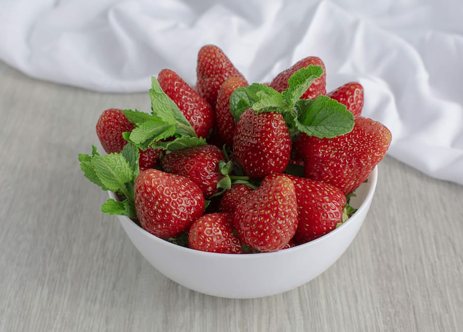 bunch of strawberries in white bowl, berry, strawberry, red berries