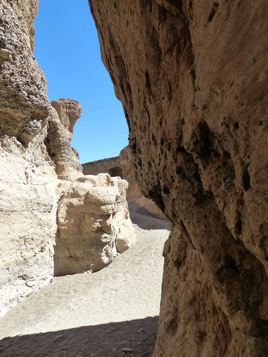 sesriem, gorge, dry river, namibia, rock formation, nature HD wallpaper