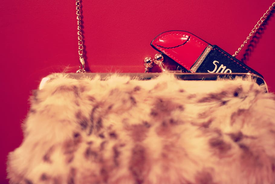 brown and beige fur clasp wallet, no People, close-up, red, indoors HD wallpaper