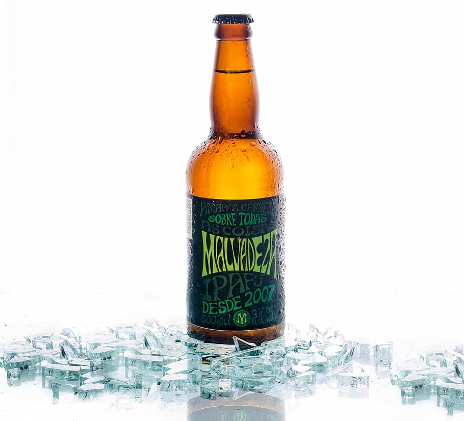 Beer, Drinks, Alcohol, Cold, refreshing, bar, happy hour, bottle HD wallpaper