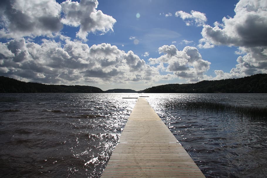 brown wooden dock photo, sky, web, water, lake, nature, bank HD wallpaper
