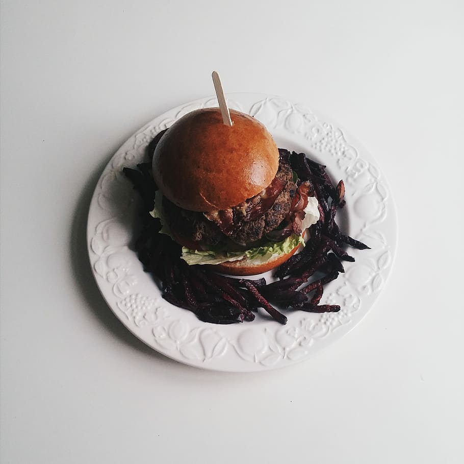 Burger from above on a white background, beef, beetroot, meat, HD wallpaper