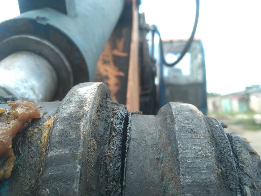 tractor, machine, builder, excavator, detail, dirt, metal, focus on foreground HD wallpaper