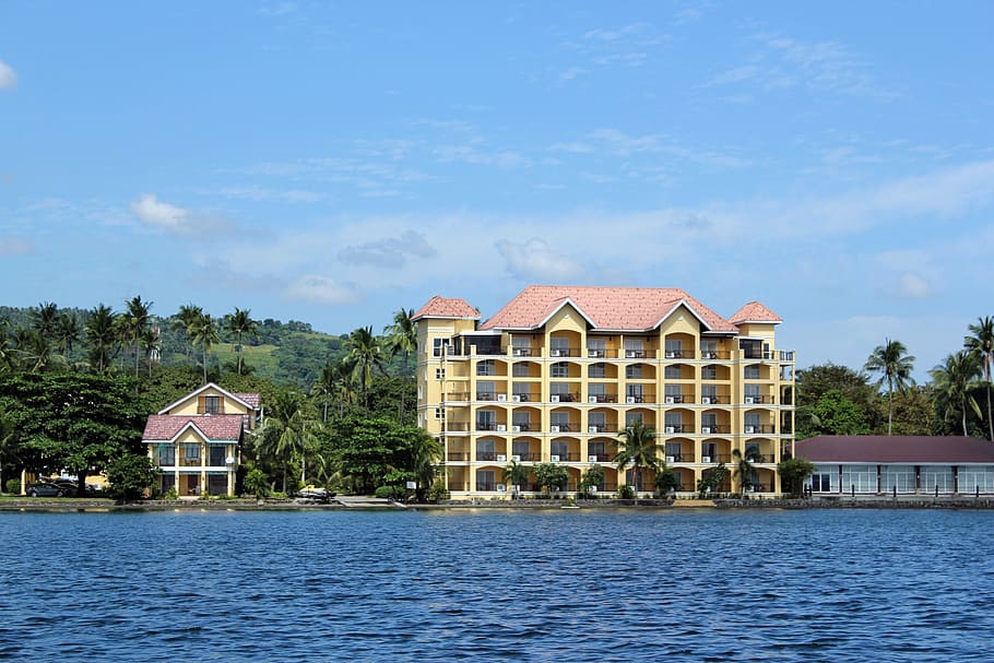 hotel, accommodation, vacation place, beach, sea, building HD wallpaper
