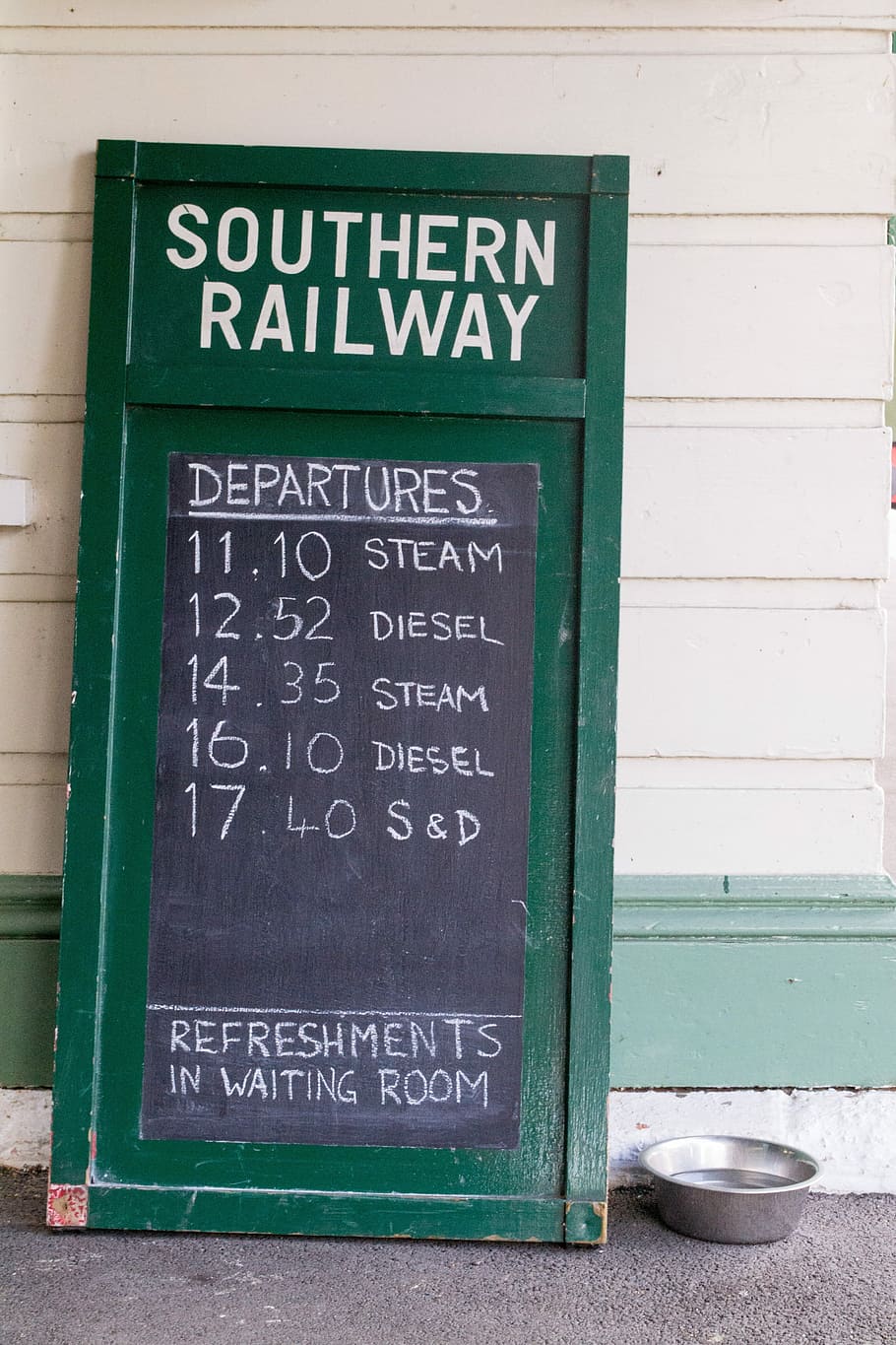 Railway, Chalkboard, Timetable, transport, transportation, travel HD wallpaper