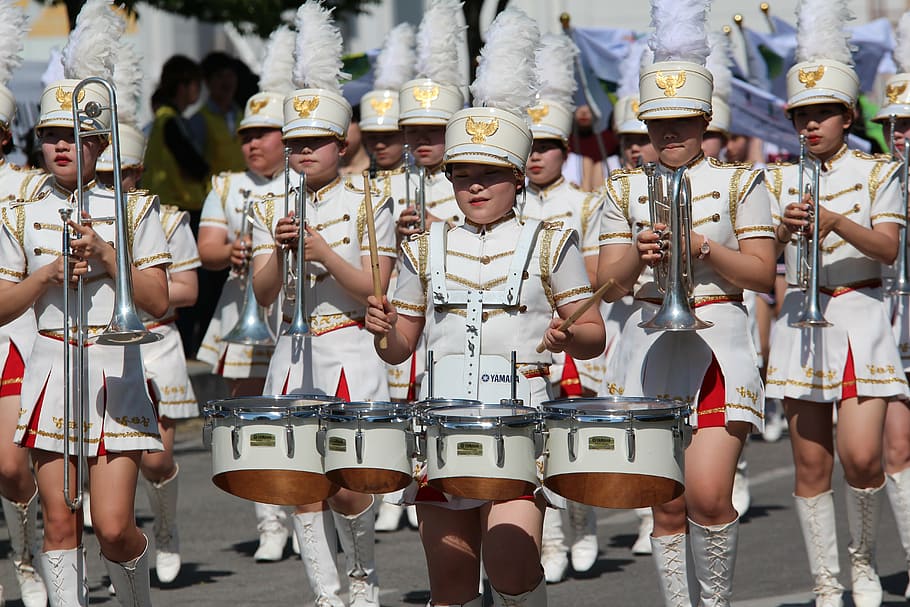 Hd Wallpaper Marching Band Drum Show Event Street Instrument Parade Wallpaper Flare 6971