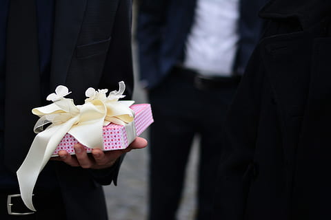 person holding pink and white gift box, celebration, wedding HD wallpaper