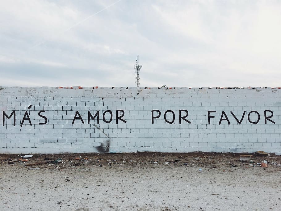 Mas Amor Por Favor wall vandalism at daytime, public, write, outdoor