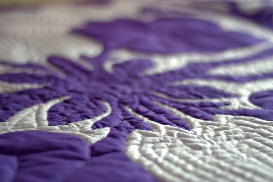 quilt, pattern, blanket, purple, selective focus, close-up HD wallpaper