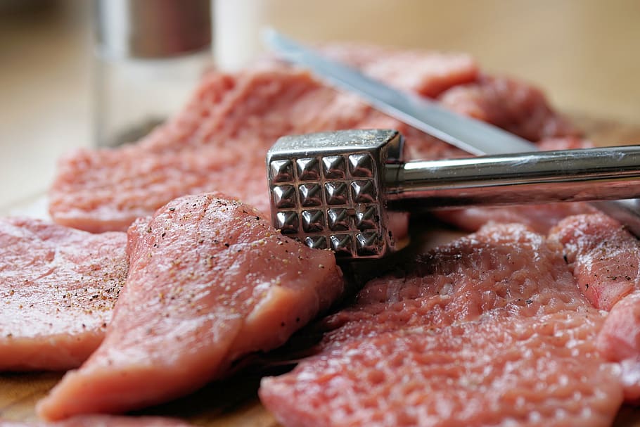 raw meat with gray steel mallet photo, meat hammer, meat tenderizer, HD wallpaper