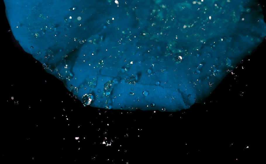water, blur, drops, drops of water, close-up, droplets, focus HD wallpaper