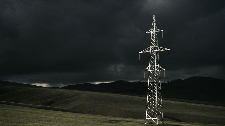 gray power line post, white electricity pylon under cloudy sky HD wallpaper