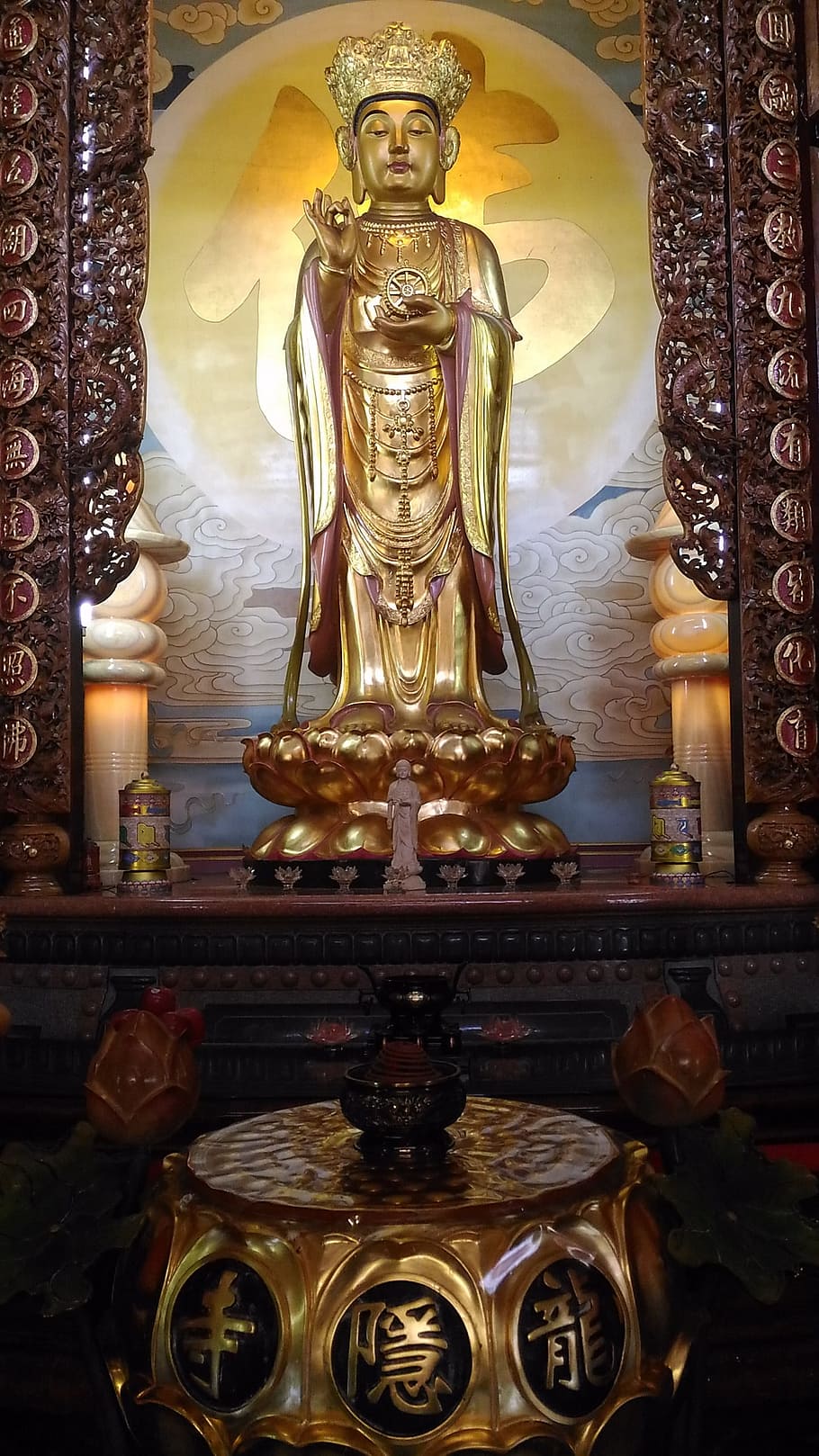 guanyin, the bodhisattva, buddhism, human representation, art and craft, HD wallpaper