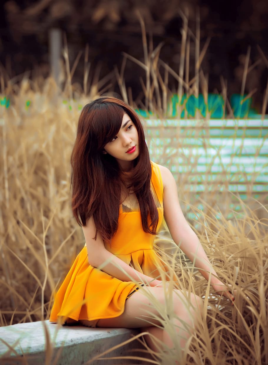 women's yellow sleeveless dress, Hot Girl, gai xinh, lovely, beautiful, HD wallpaper