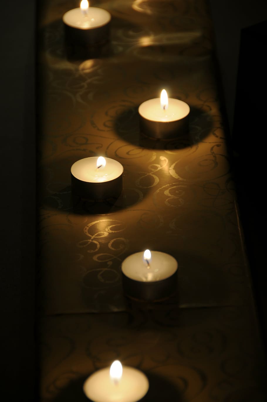 tea lights, gift, candles, packaging, white, fire, birthday HD wallpaper