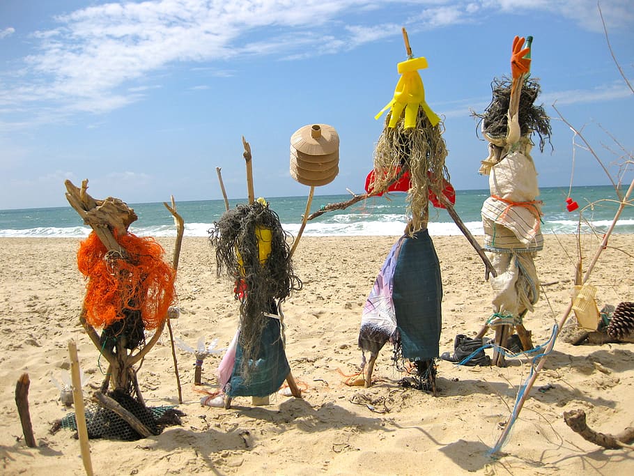 beach, figures, scarecrows, voodoo, sand beach, sea, sky, land HD wallpaper