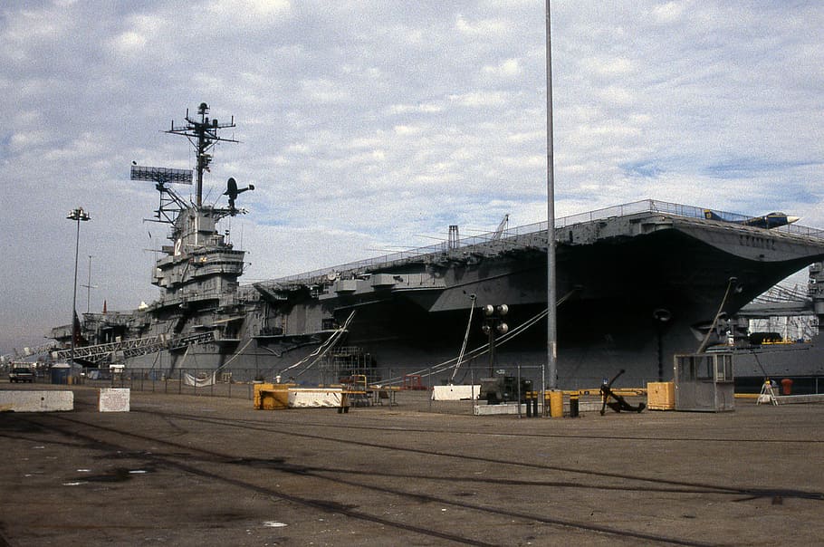 grey carrier ship, gray battleship on dock, boat, port, cloud - sky HD wallpaper