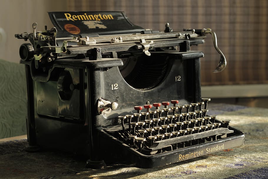 close-up, lighting, object, antique, machinery, typewriter HD wallpaper