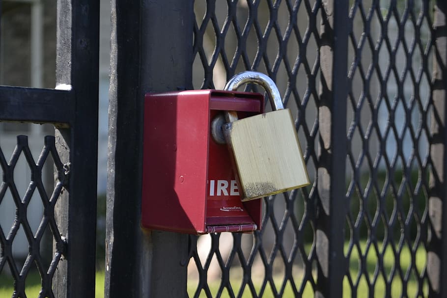 lock, red, gate, safety, protection, door, emergency, gated, HD wallpaper